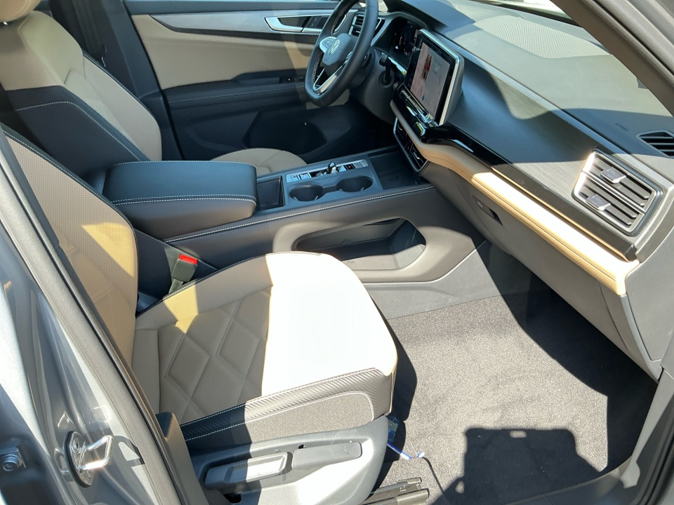 1V2LC2CAXTC202060 2026 Volkswagen Atlas Cross Sport 2.0T SE