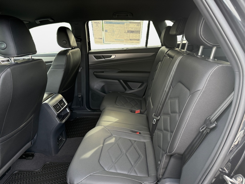 1V2WC2CA4TC229364 2026 Volkswagen Atlas Cross Sport SE with Technology