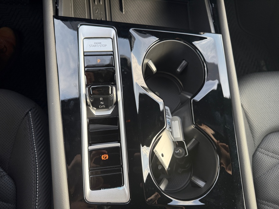 1V2WC2CA4TC229364 2026 Volkswagen Atlas Cross Sport SE with Technology