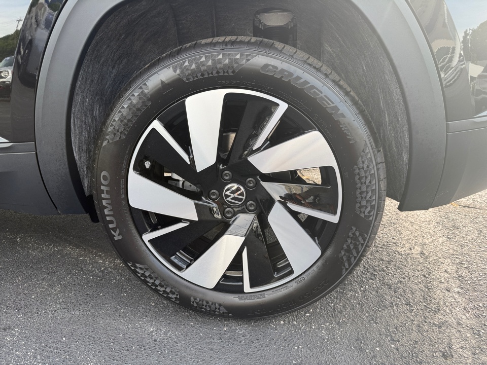 1V2WC2CA4TC229364 2026 Volkswagen Atlas Cross Sport SE with Technology