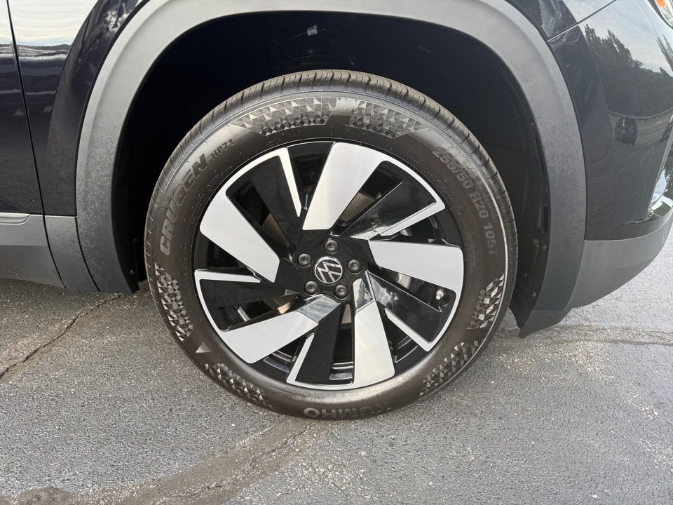 1V2WC2CA4TC229364 2026 Volkswagen Atlas Cross Sport SE with Technology