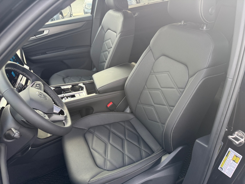 1V2WC2CA4TC229364 2026 Volkswagen Atlas Cross Sport SE with Technology