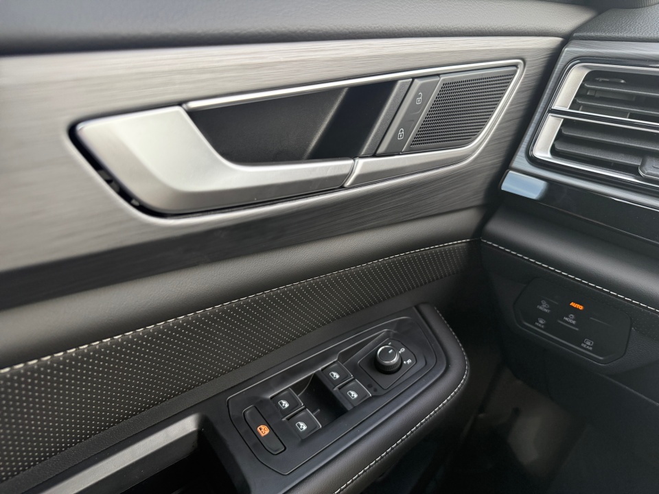 1V2WC2CA4TC229364 2026 Volkswagen Atlas Cross Sport SE with Technology