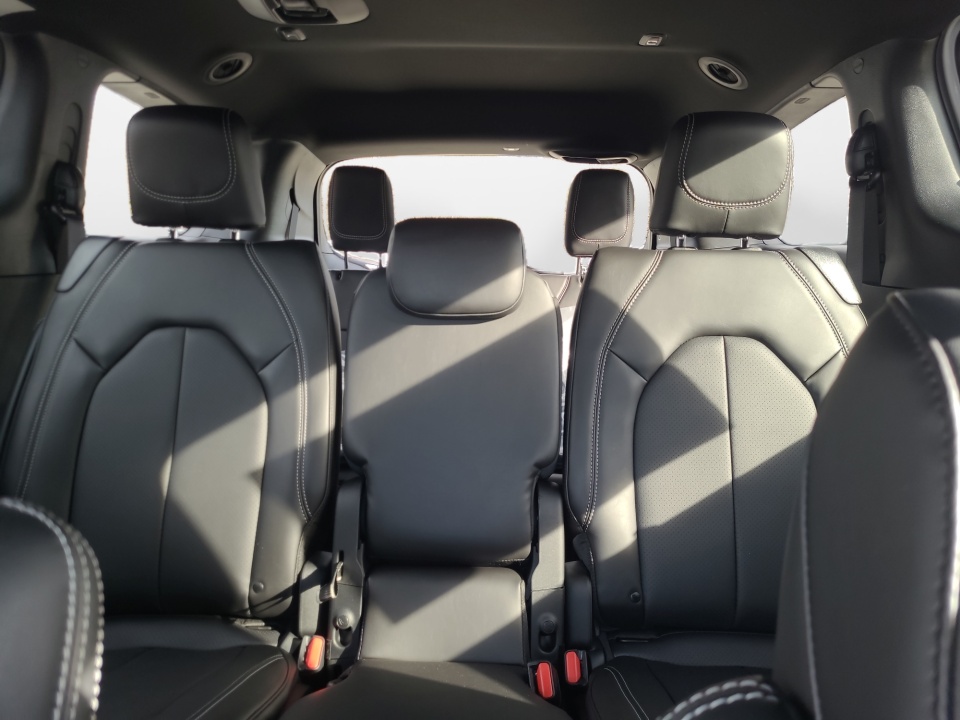 2C4RC1BG5TR177751 2026 Chrysler Pacifica Select