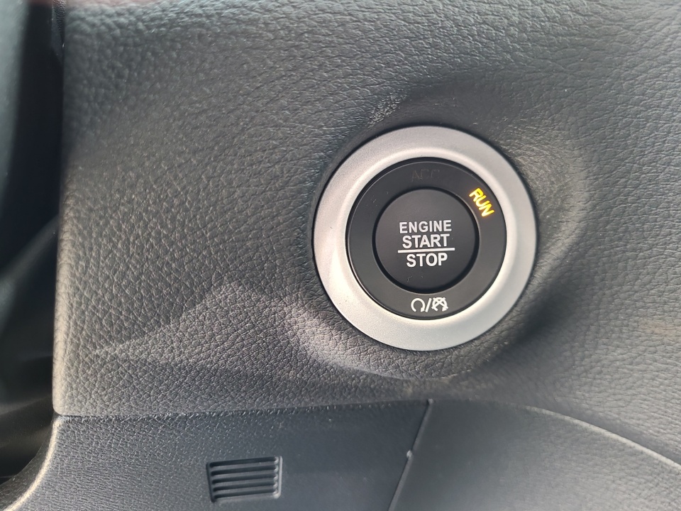 2C4RC1BG5TR177751 2026 Chrysler Pacifica Select