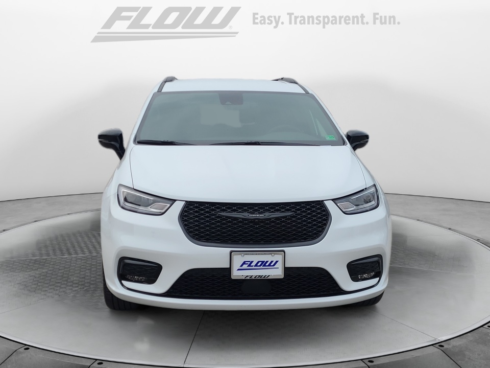 2C4RC3BG0TR203121 2026 Chrysler Pacifica Select AWD