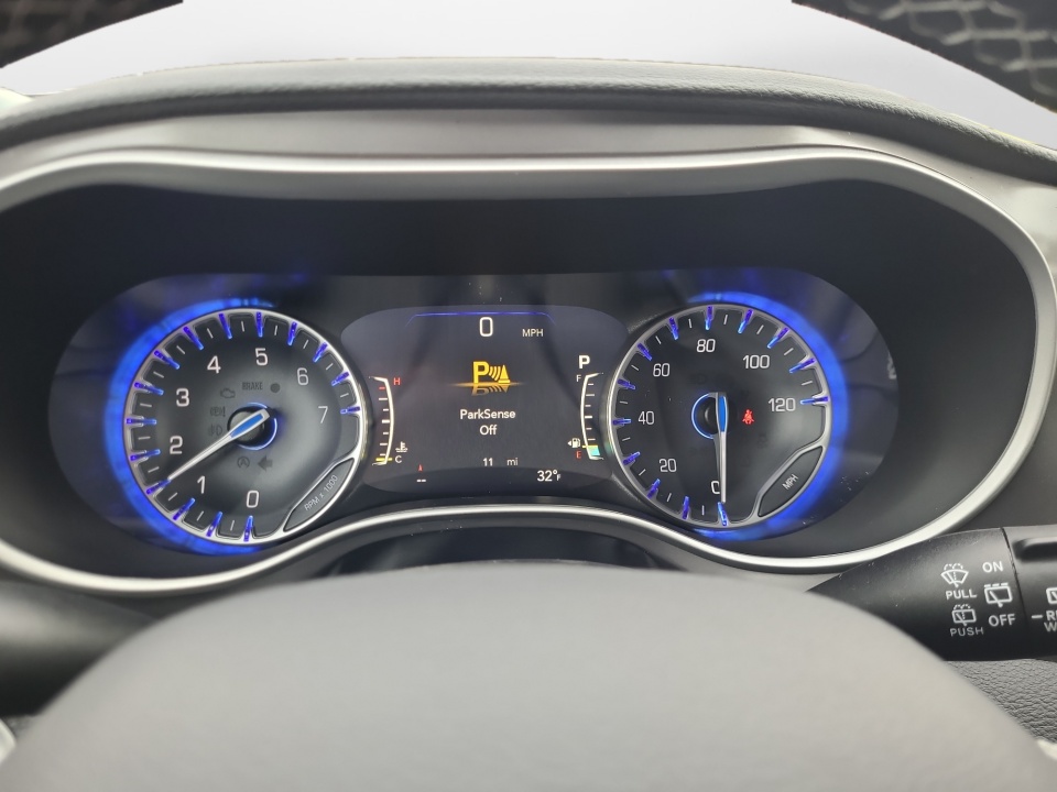 2C4RC3BG0TR203121 2026 Chrysler Pacifica Select AWD