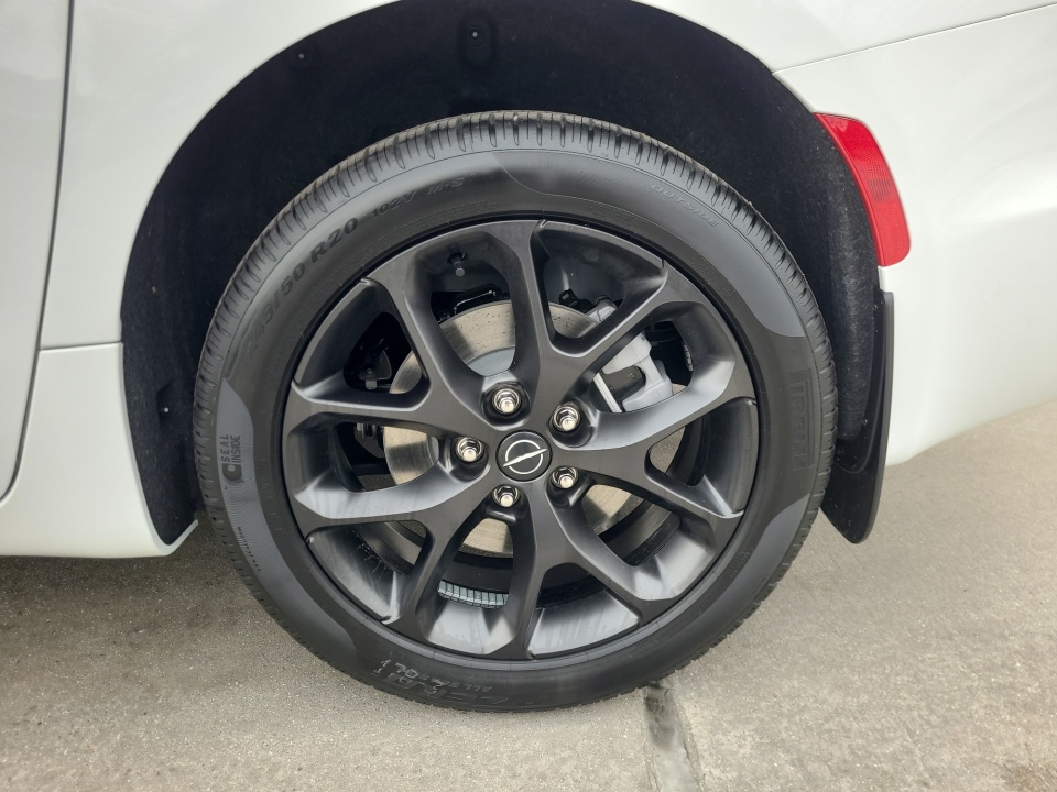 2C4RC3BG0TR203121 2026 Chrysler Pacifica Select AWD