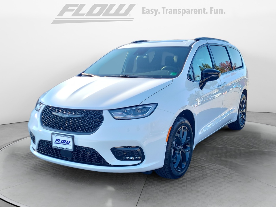 2026 Chrysler Pacifica Limited AWD