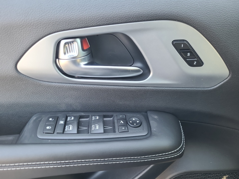 2C4RC3GG7TR190828 2026 Chrysler Pacifica Limited AWD