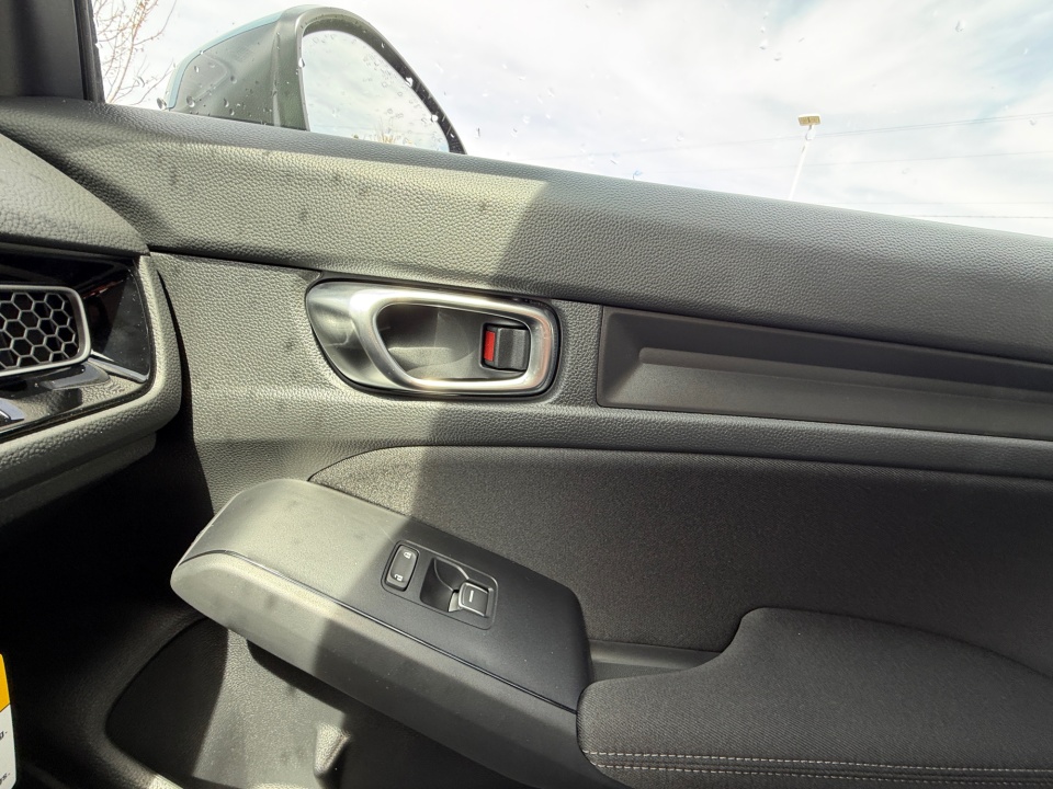 2HGFE2F28TH575402 2026 Honda Civic Sedan LX