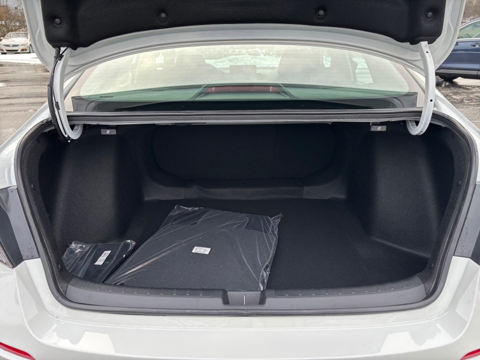 2HGFE4F84TH332704 2026 Honda Civic Hybrid Sport