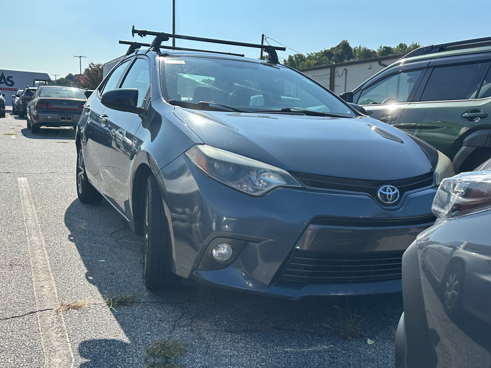 Gray 2016 Toyota Corolla Sedan Front-Wheel Drive Automatic