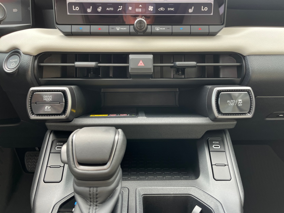 2T36DRBV4TW027357 2026 Toyota RAV4 XLE Premium