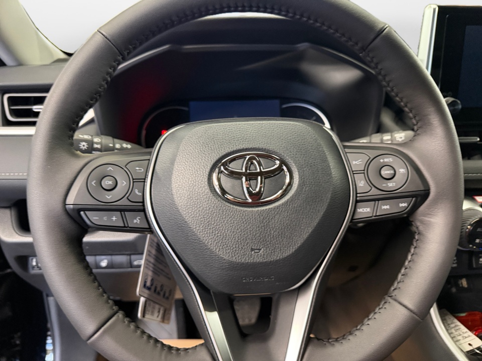 2T3A1RFV3SC580319 2025 Toyota RAV4 XLE Premium