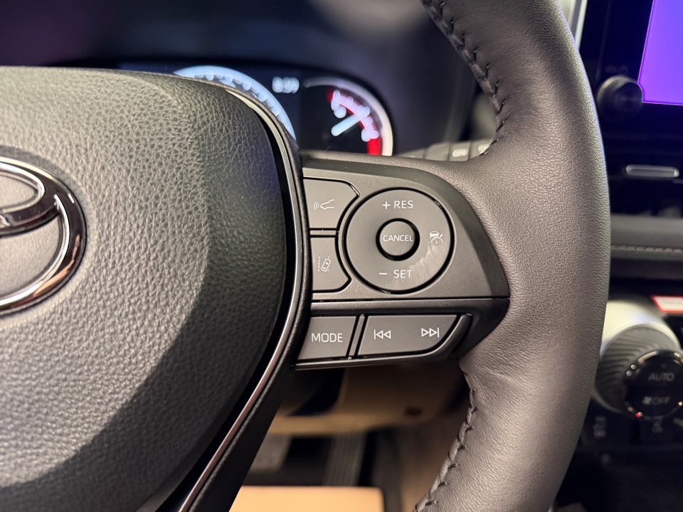 2T3A1RFV3SC580319 2025 Toyota RAV4 XLE Premium