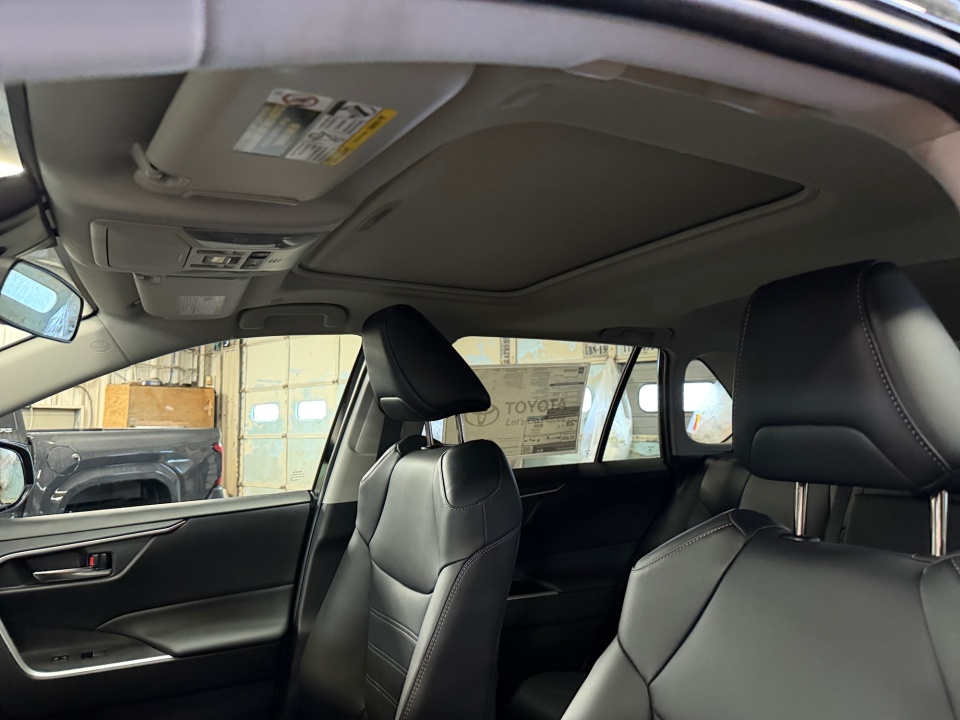 2T3A1RFV3SC580319 2025 Toyota RAV4 XLE Premium