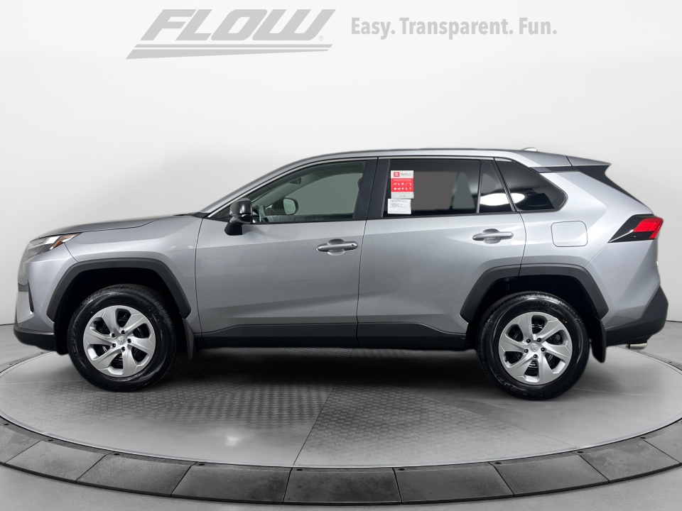 2T3H1RFVXSC360013 2025 Toyota RAV4 LE