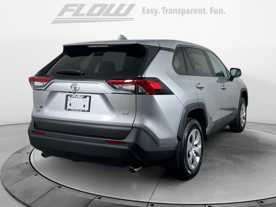 2T3H1RFVXSC360013 2025 Toyota RAV4 LE