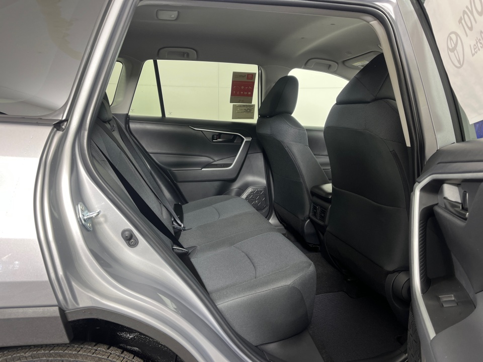 2T3H1RFVXSC360013 2025 Toyota RAV4 LE