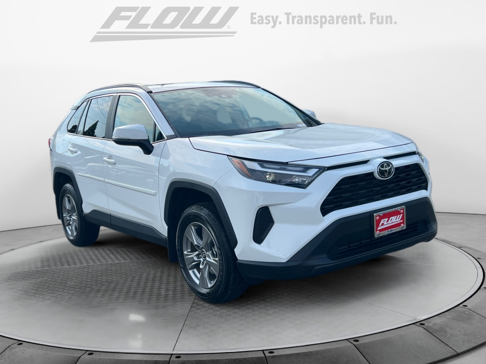 2025 Toyota RAV4 XLE AWD