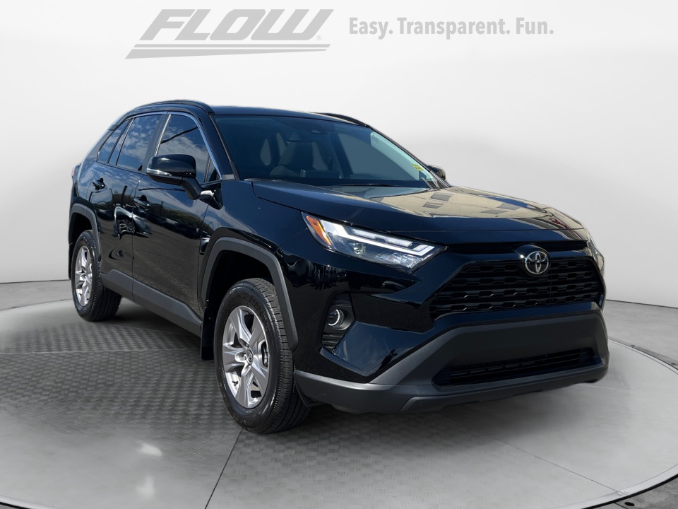 2025 Toyota RAV4 XLE FWD