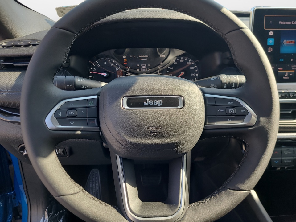 3C4NJDBN0TT235573 2026 Jeep Compass Latitude Altitude