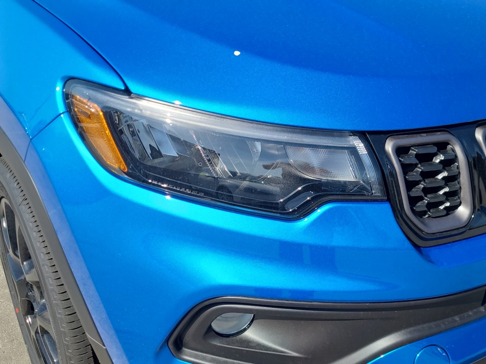 3C4NJDBN0TT235573 2026 Jeep Compass Latitude Altitude