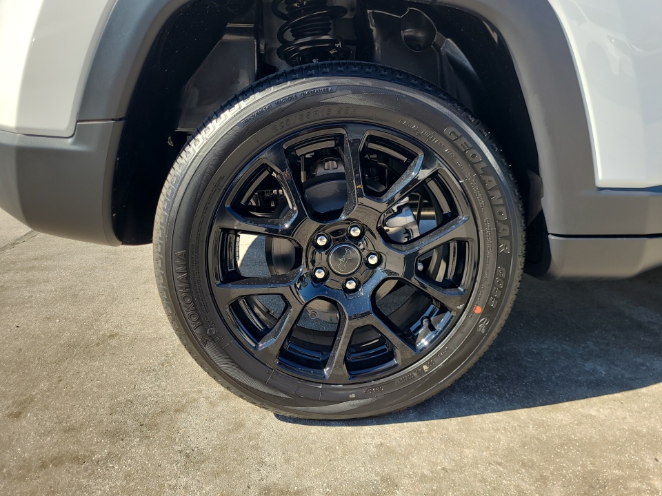 3C4NJDBNXTT151518 2026 Jeep Compass Latitude