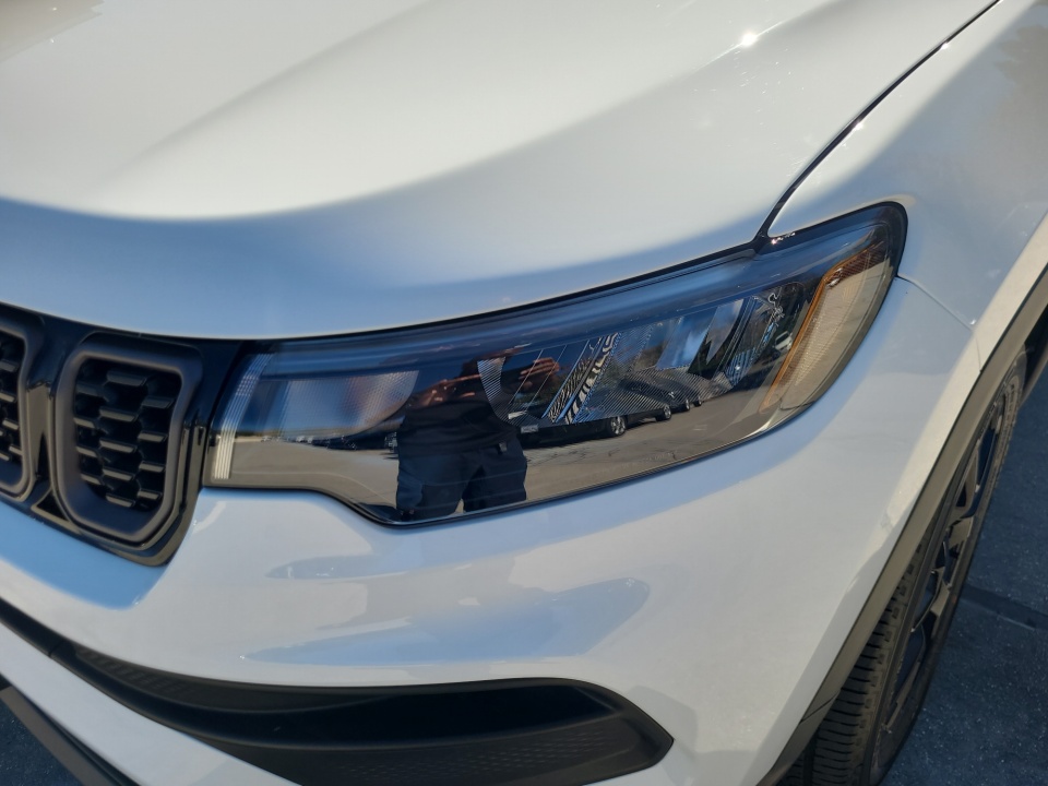 3C4NJDBNXTT151518 2026 Jeep Compass Latitude