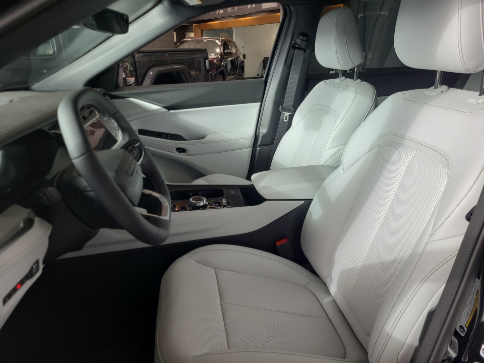 3C4PJMB21TT217906 2026 Jeep Cherokee Limited 4x4