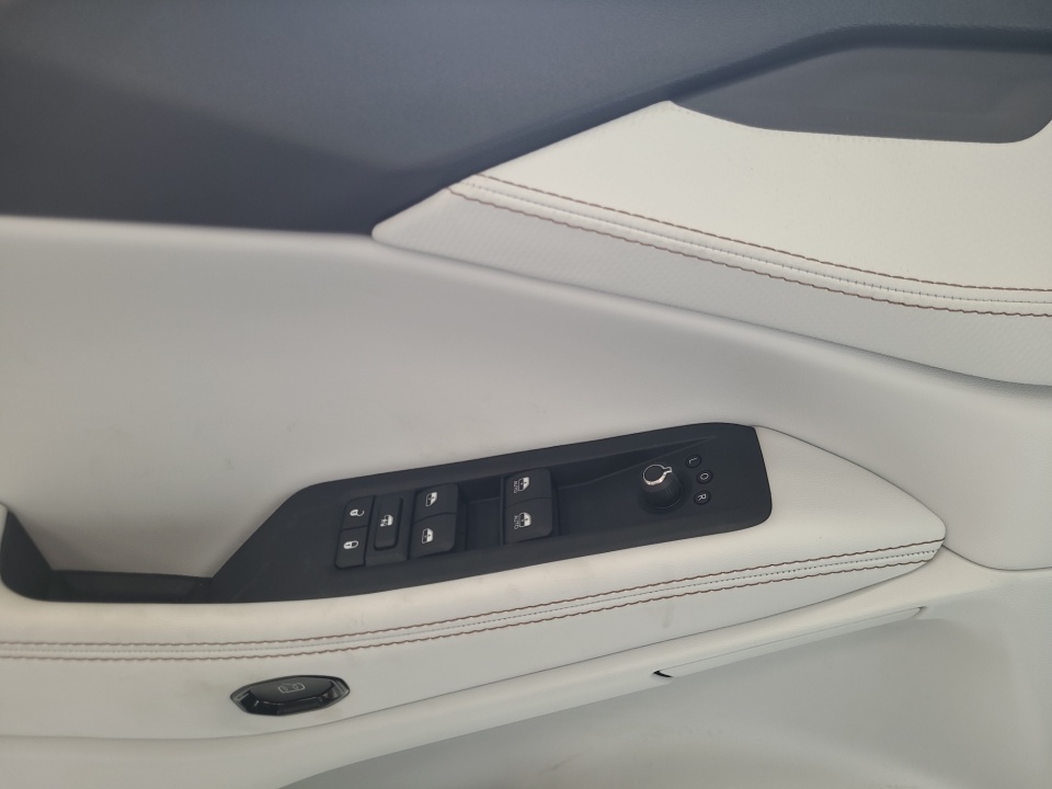 3C4PJMB21TT217906 2026 Jeep Cherokee Limited 4x4