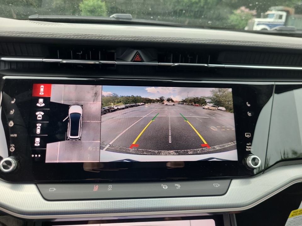 3C4RJNAK9ST604685 2025 Jeep Wagoneer S Launch Edition