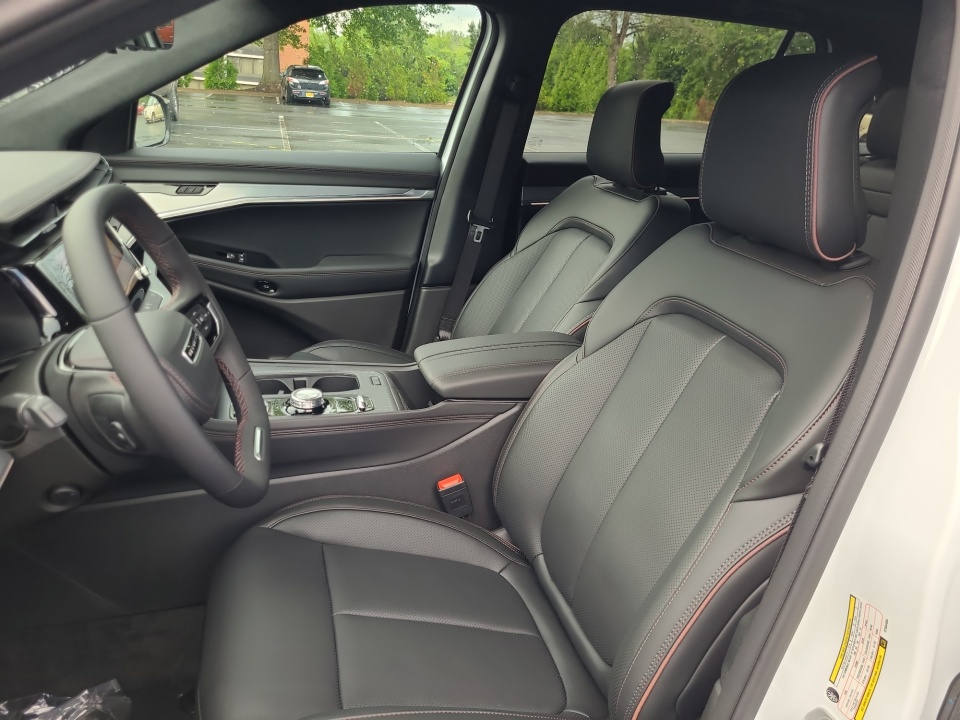 3C4RJNAK9ST604685 2025 Jeep Wagoneer S Launch Edition