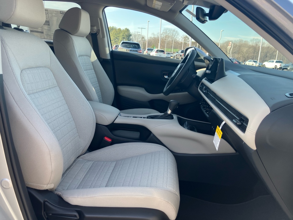 3CZRZ1H34TM728143 2026 Honda HR-V 2WD LX