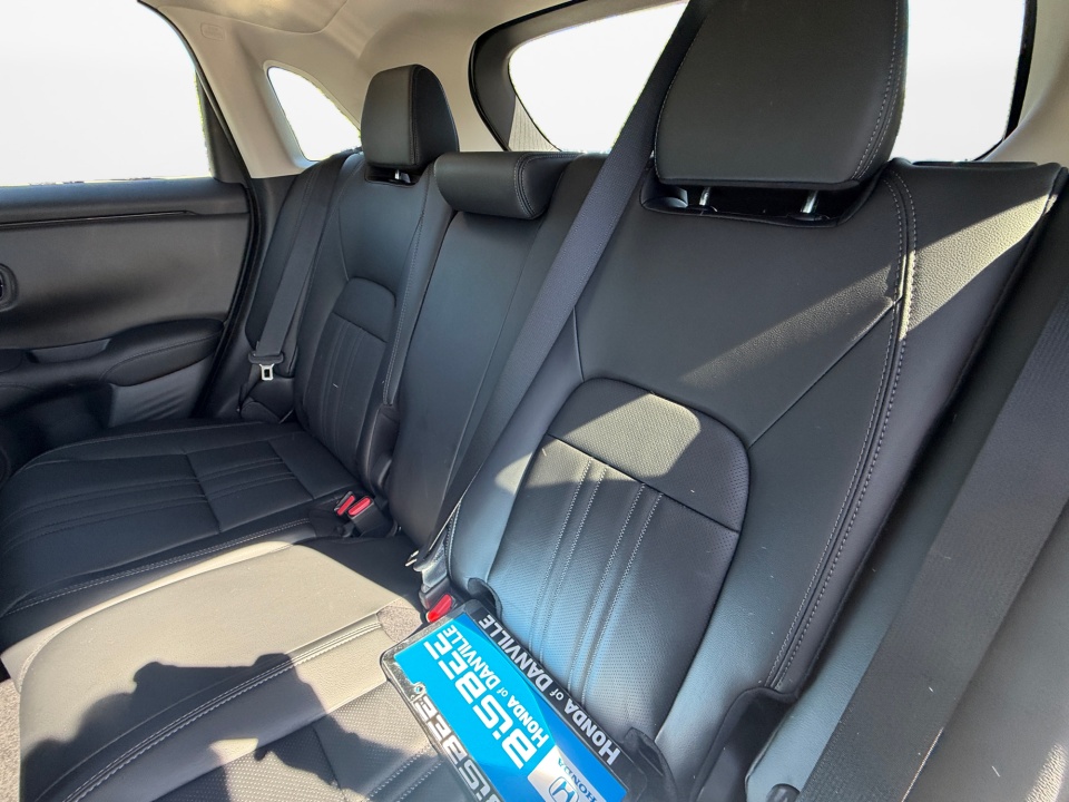 3CZRZ1H36VM701870 2027 Honda HR-V LX