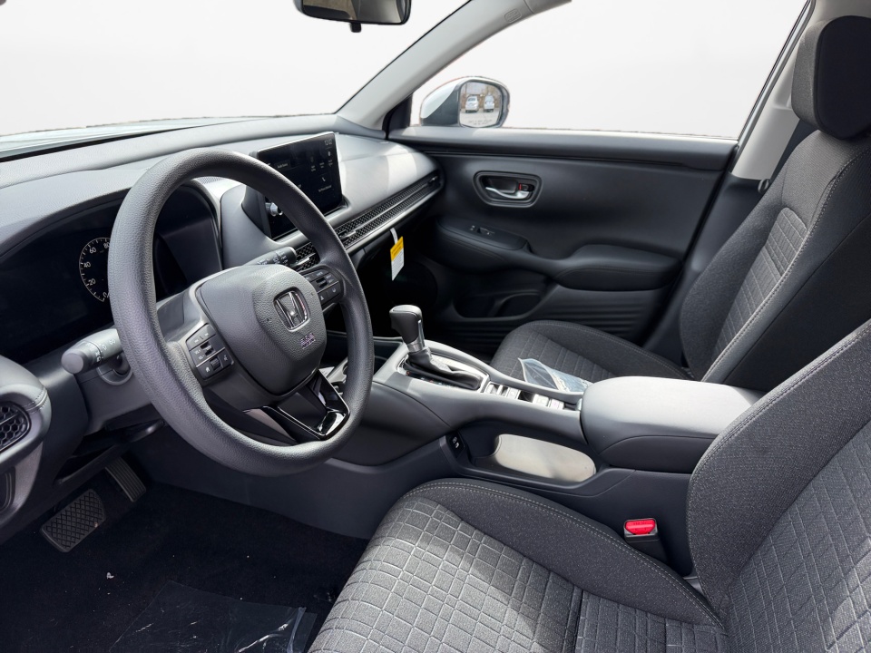 3CZRZ1H38TM730056 2026 Honda HR-V 2WD LX