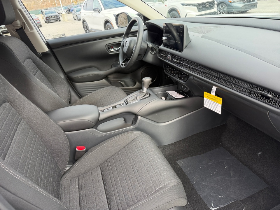 3CZRZ1H38TM730056 2026 Honda HR-V 2WD LX