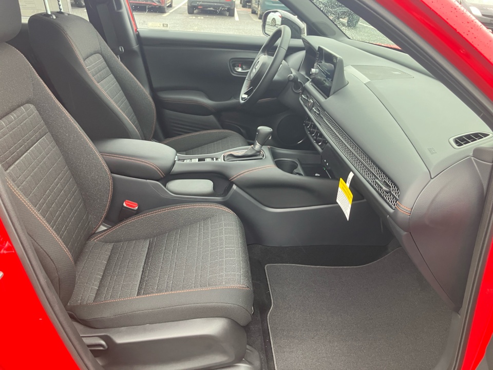 3CZRZ1H58TM721939 2026 Honda HR-V 2WD Sport