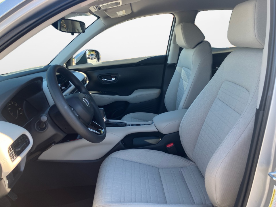 3CZRZ2H33TM737129 2026 Honda HR-V AWD LX