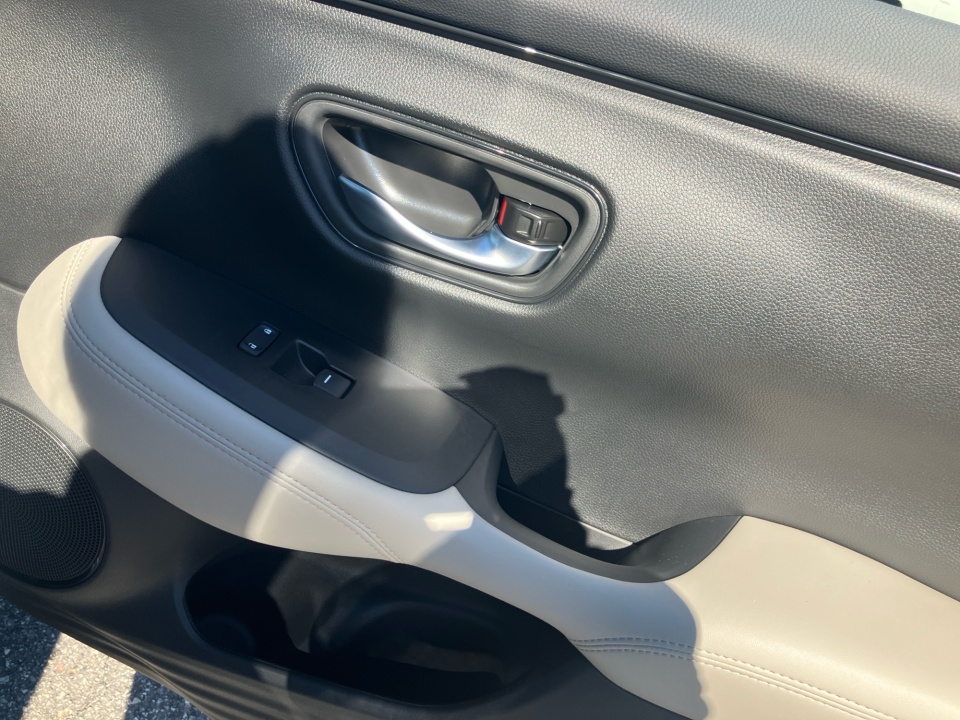 3CZRZ2H33TM737129 2026 Honda HR-V AWD LX