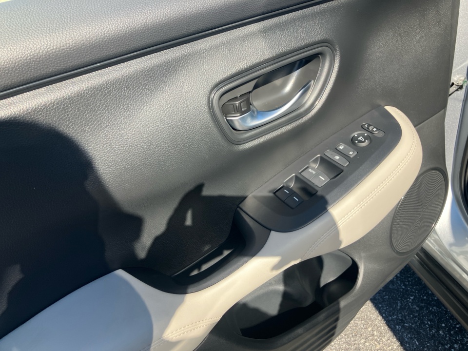 3CZRZ2H33TM737129 2026 Honda HR-V AWD LX