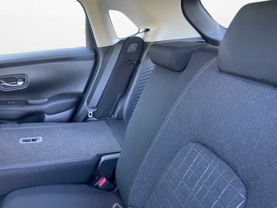 3CZRZ2H37TM765726 2026 Honda HR-V AWD LX