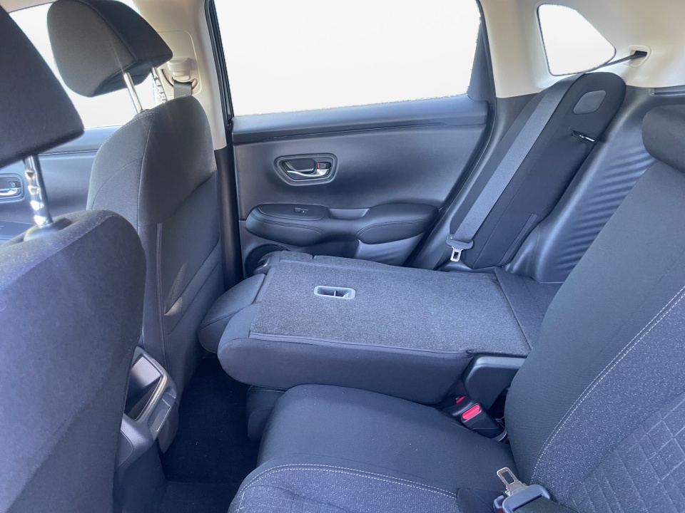 3CZRZ2H37TM765726 2026 Honda HR-V AWD LX