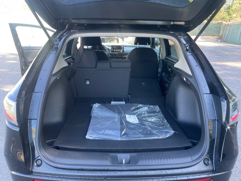 3CZRZ2H37TM765726 2026 Honda HR-V AWD LX
