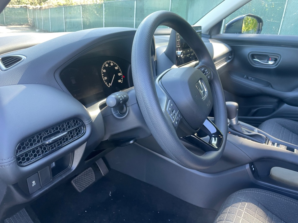 3CZRZ2H37TM765726 2026 Honda HR-V AWD LX