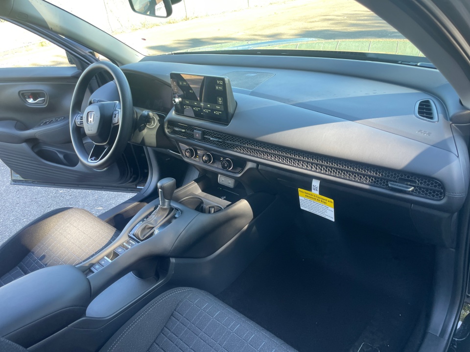 3CZRZ2H37TM765726 2026 Honda HR-V AWD LX