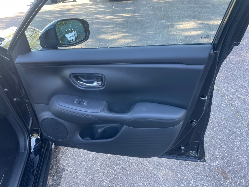 3CZRZ2H37TM765726 2026 Honda HR-V AWD LX
