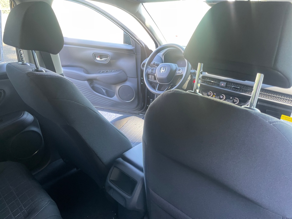 3CZRZ2H37TM765726 2026 Honda HR-V AWD LX