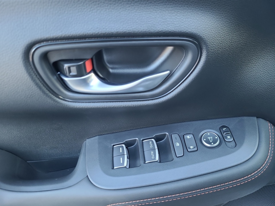 3CZRZ2H53TM738735 2026 Honda HR-V AWD Sport